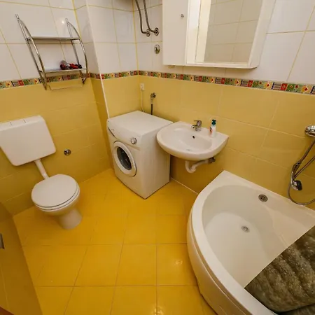 Apartment With A Parking Space Kastel Stari, - 23052